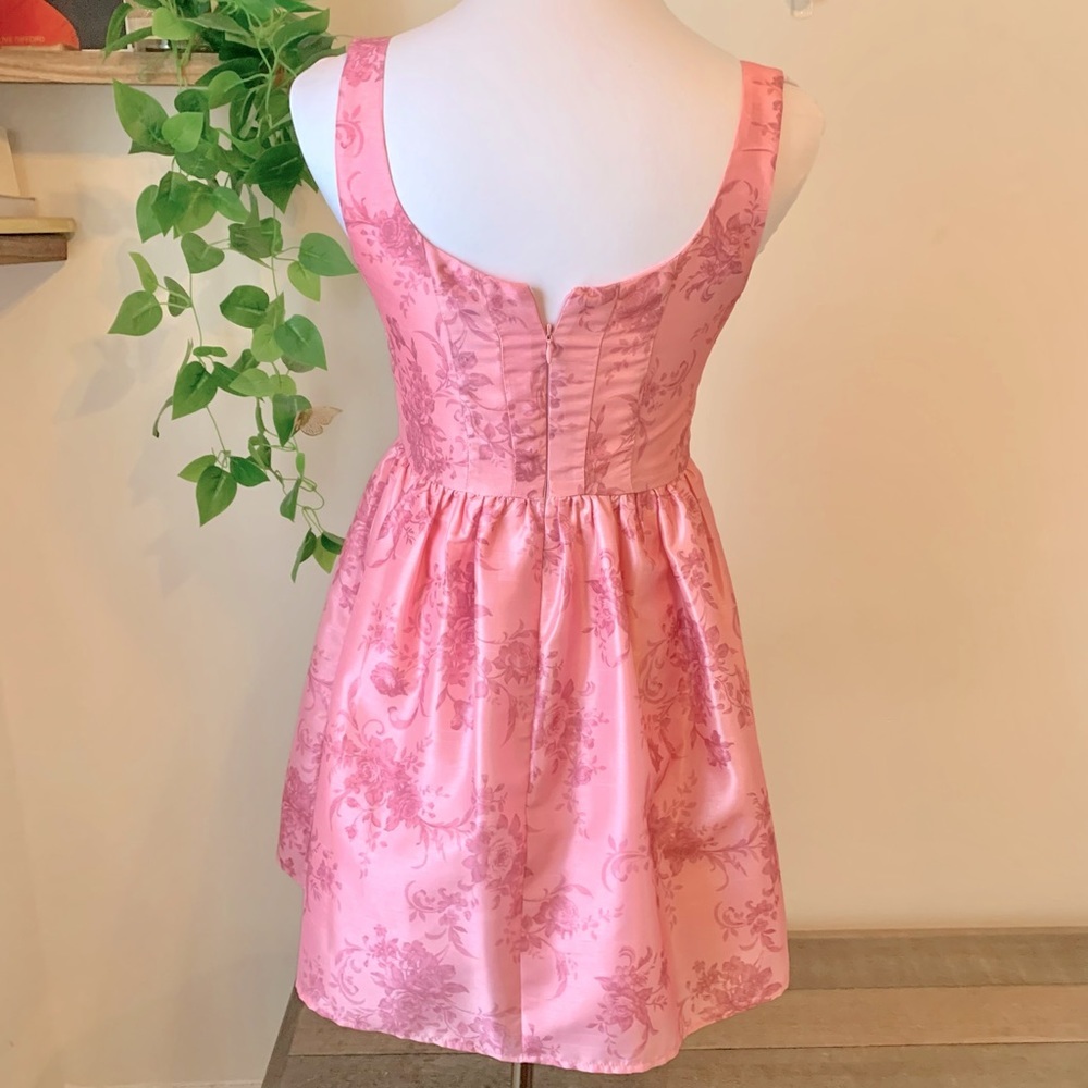 Pink Floral Dress - Picture 4 of 6